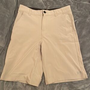 Under Armour Khaki Matchplay Shorts - Youth(14) - Good Condition